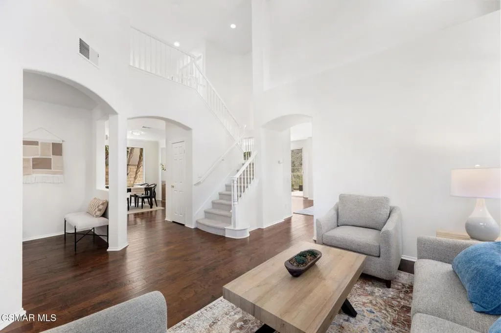 Interior Pro Images 3098 Espana Ln FULL