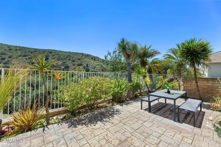 Interior Pro Images 3098 Espana Ln FULL