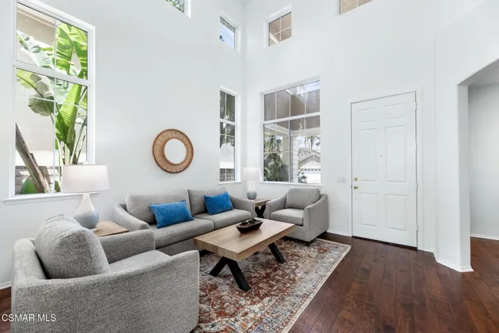 Interior Pro Images 3098 Espana Ln FULL