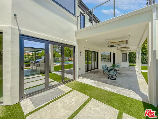 5474 Amber Circle, Calabasas, California 91302