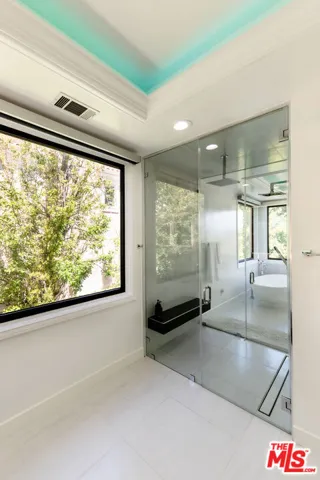 5474 Amber Circle, Calabasas, California 91302