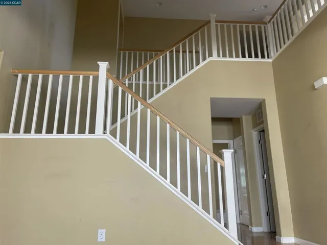 Stairs to 2nd Level