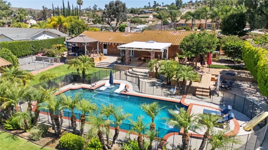 16520 Wagon Wheel Drive, Riverside, California 92506