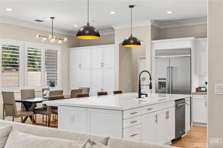 12312 Ashlyn Drive, Bakersfield, California 93311