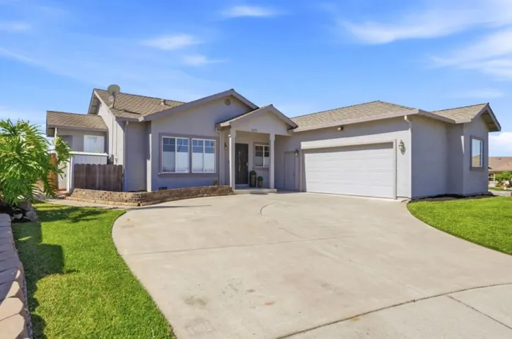1461 El Cerro Drive, Hollister, California 95023