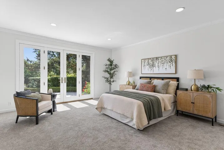 22 Hollins Drive, Santa Cruz, California 95060