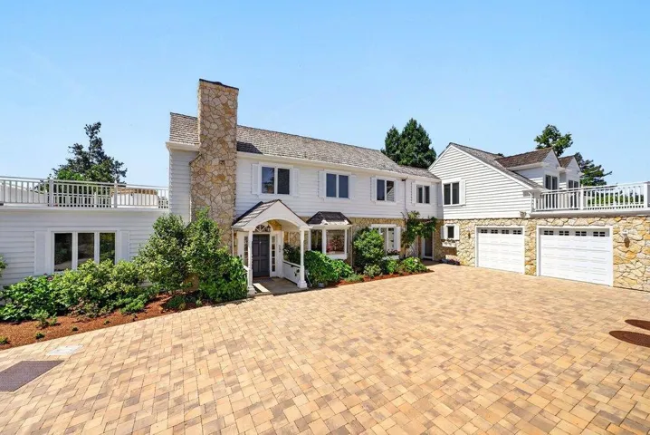 22 Hollins Drive, Santa Cruz, California 95060