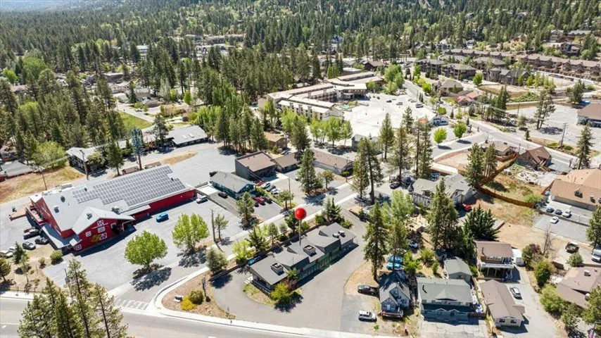 09-DJI_20260527210607_0039_D