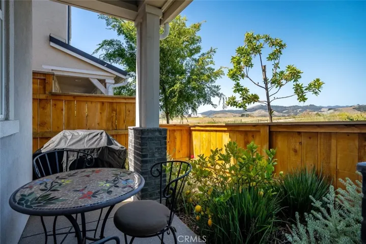 106 Earthwood Lane, San Luis Obispo, California 93401