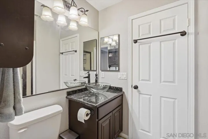 35679 Bowervine Place, Murrieta, California 92562