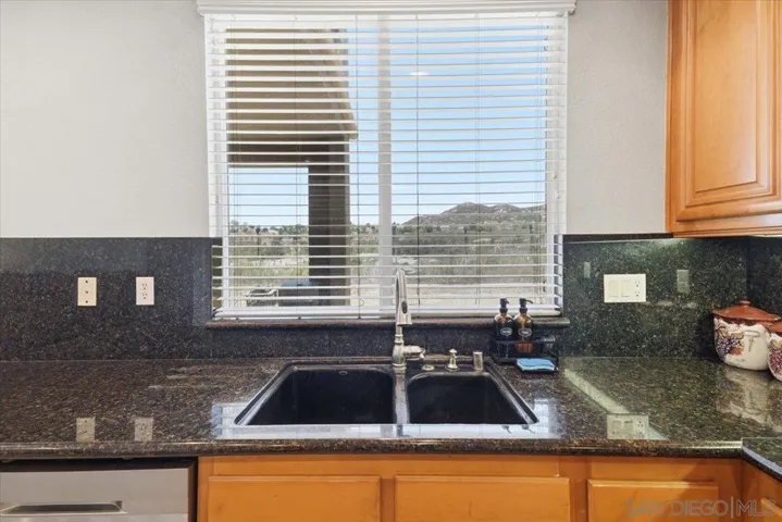 35679 Bowervine Place, Murrieta, California 92562