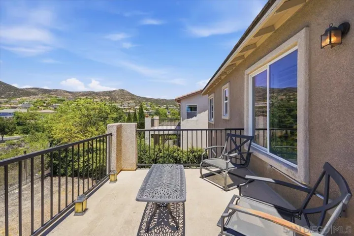 35679 Bowervine Place, Murrieta, California 92562