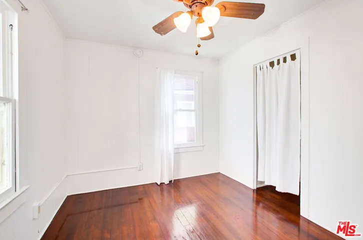 105 Park Place, Venice, California 90291