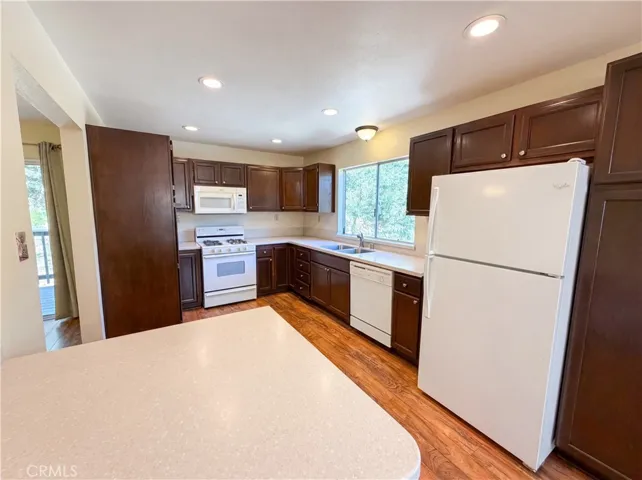 21778 Ridge, Cedarpines Park, California 92322