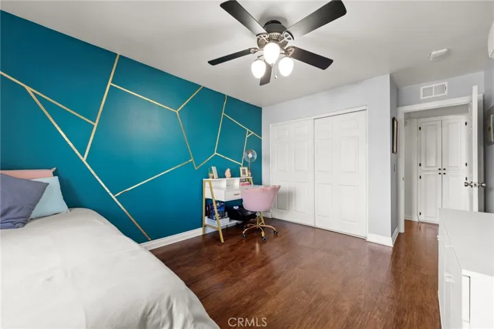 1200 Gaviota 104, Long Beach, California 90813