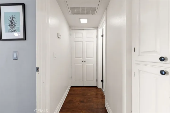 1200 Gaviota 104, Long Beach, California 90813