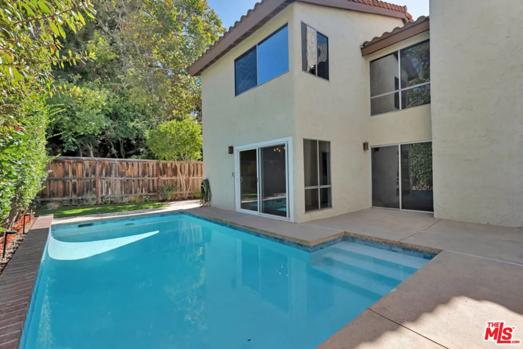 Private Pool