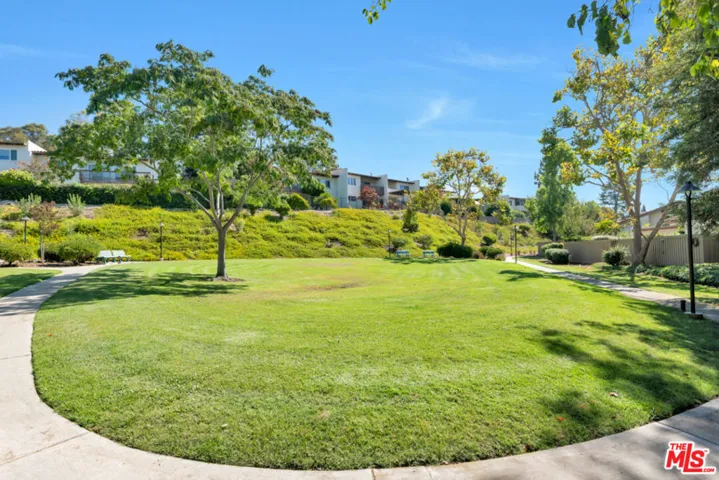 Complex Park