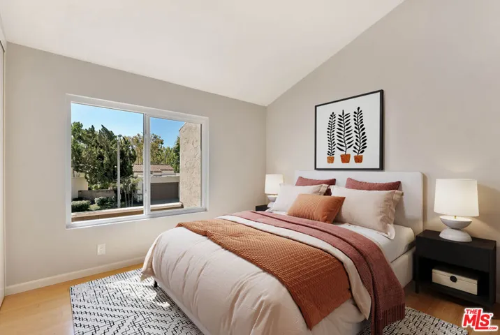 Bedroom (2)