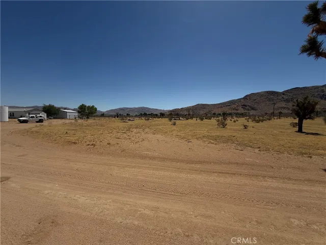 0 Thomas, Apple Valley, California 92307