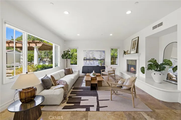 Family room Off Kitchen