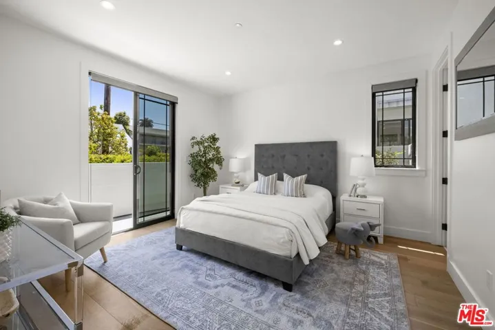 3043 Greenfield Avenue, Los Angeles, California 90034