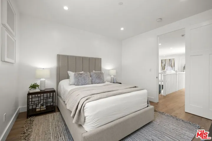 3043 Greenfield Avenue, Los Angeles, California 90034
