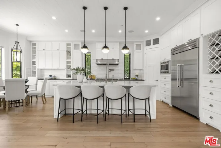 3043 Greenfield Avenue, Los Angeles, California 90034