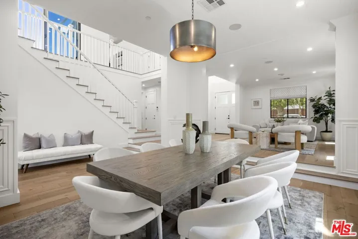 3043 Greenfield Avenue, Los Angeles, California 90034