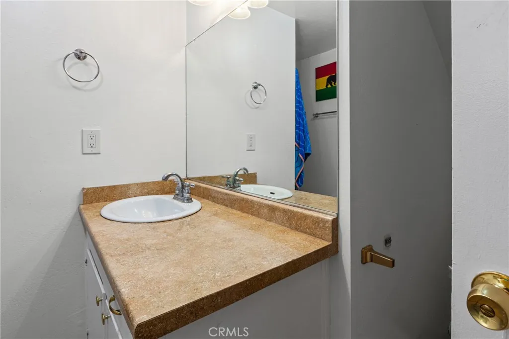 DOWN STAIRS 3/4 BATHROOM