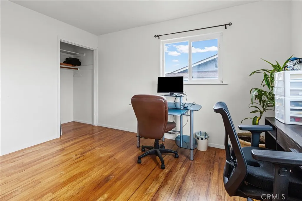 UPSTAIRS BEDROOM 2