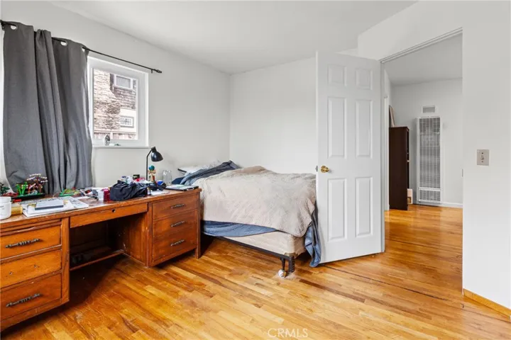 UPSTAIRS BEDROOM 1