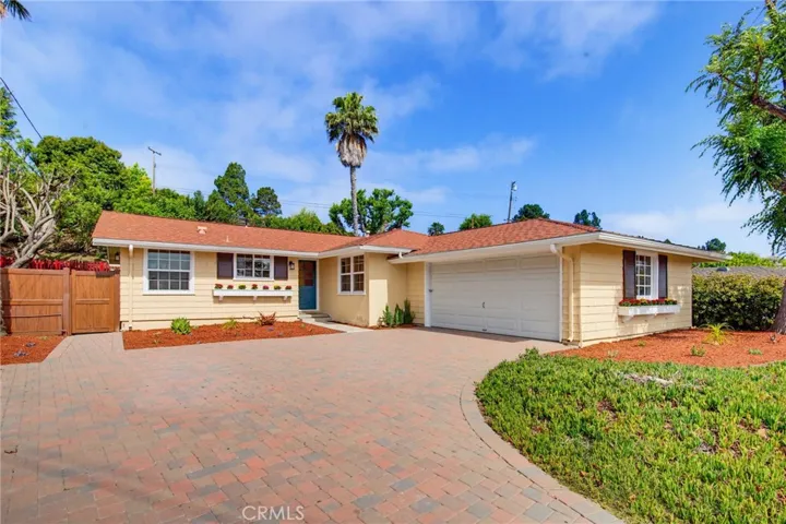 27151 Pembina Road, Rancho Palos Verdes, California 90275