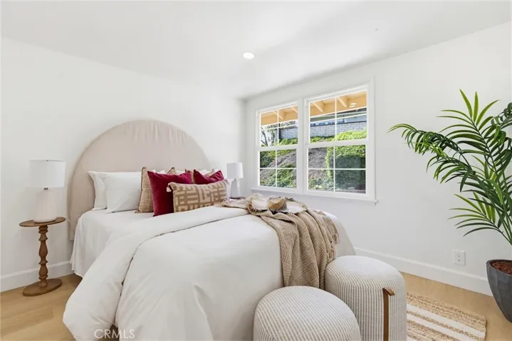 27151 Pembina Road, Rancho Palos Verdes, California 90275
