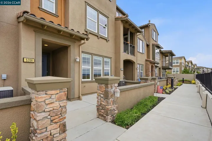 5206 Fioli Loop, San Ramon, California 94582