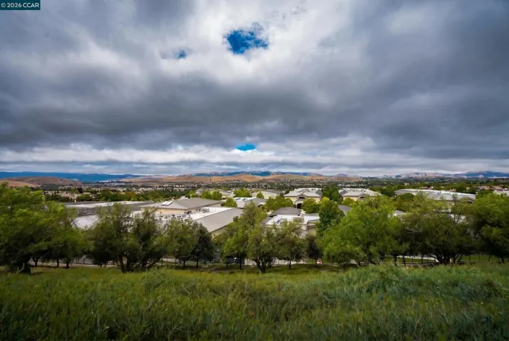 5206 Fioli Loop, San Ramon, California 94582