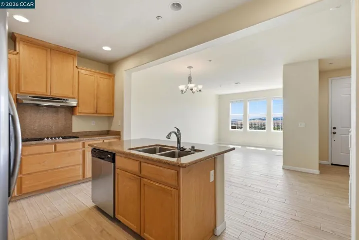5206 Fioli Loop, San Ramon, California 94582
