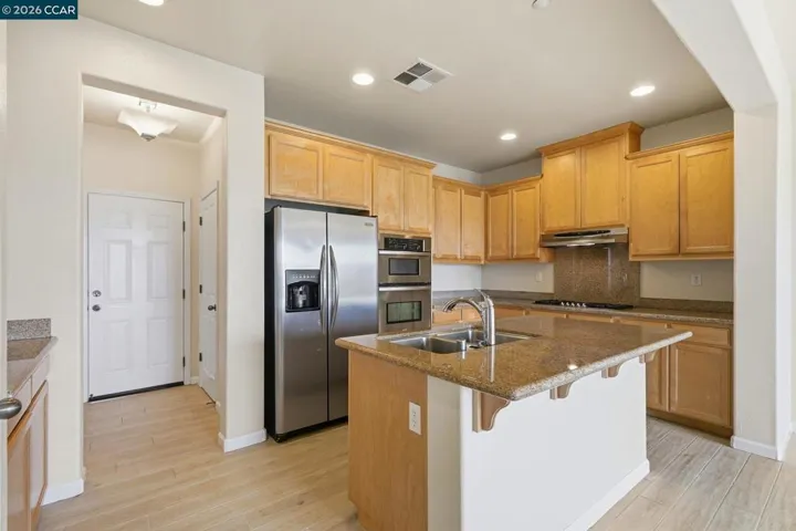 5206 Fioli Loop, San Ramon, California 94582