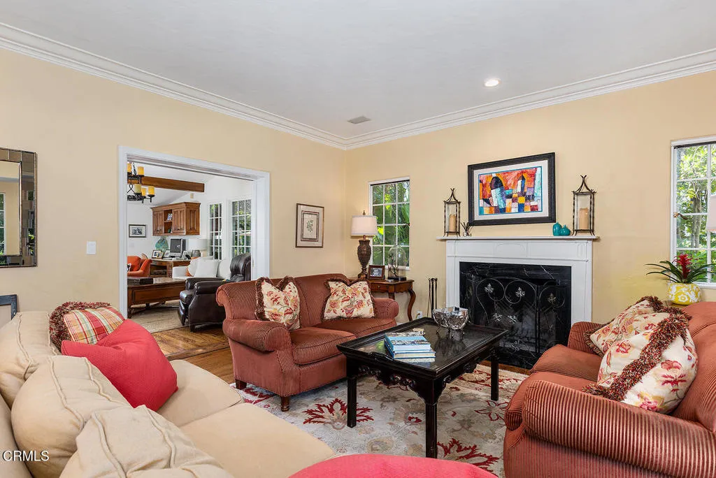 612 Landor Ln 008-mls