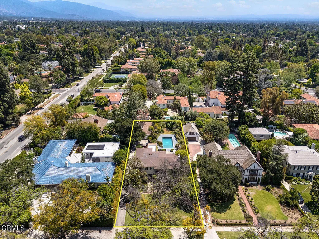 612 Landor Ln 046-mls