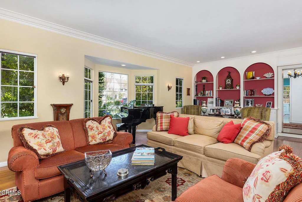 612 Landor Ln 009-mls