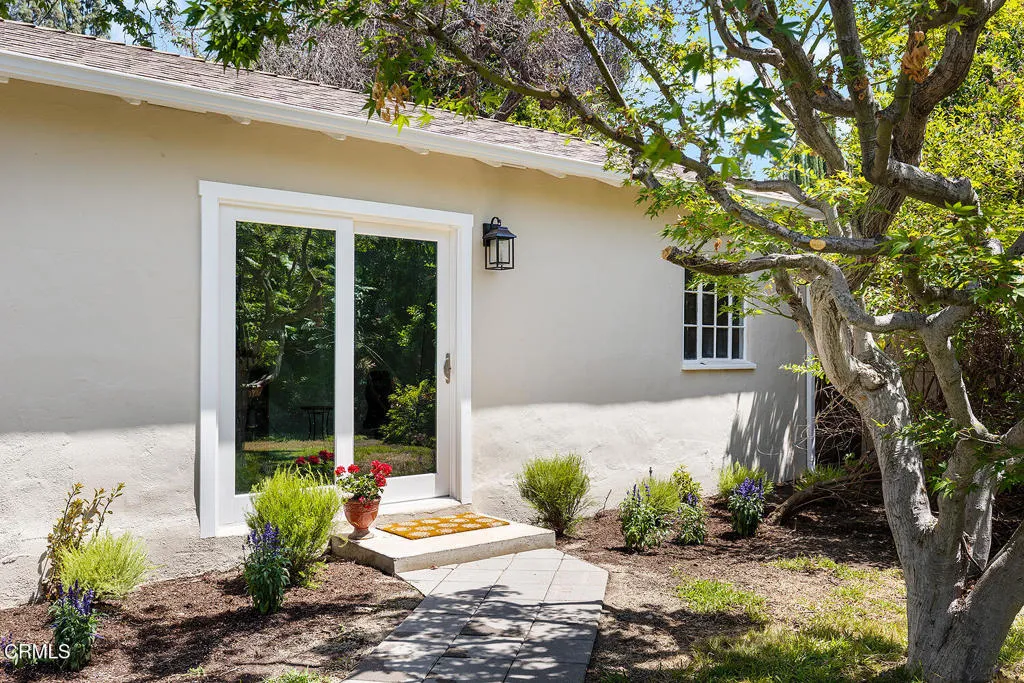 612 Landor Ln 042-mls