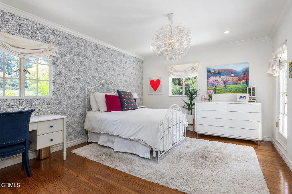 612 Landor Ln 028-mls