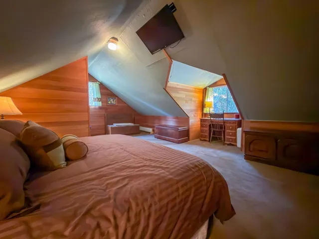 Studio above detached garage