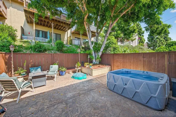 Swimming Pool/Hot Tub/Sauna