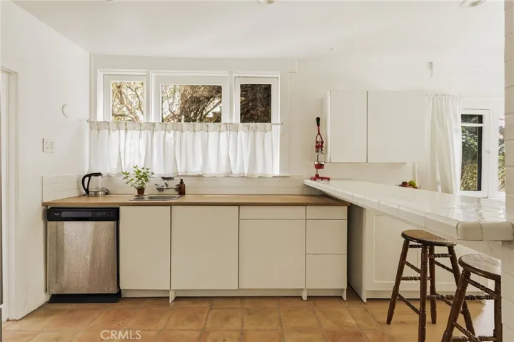 5924 Hayes Avenue, Los Angeles, California 90042