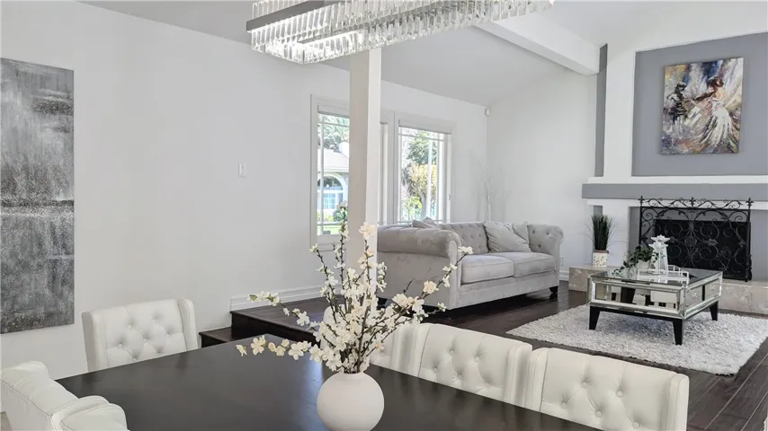 20224 Chapter, Woodland Hills, California 91364