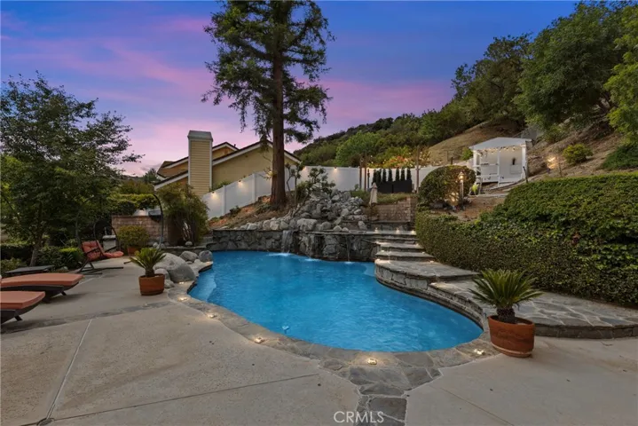 20224 Chapter, Woodland Hills, California 91364