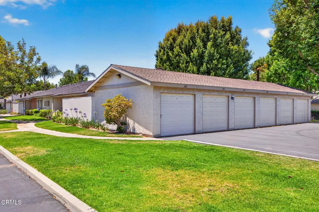 31-web-or-mls-UpmarketMedia-262WVi-011