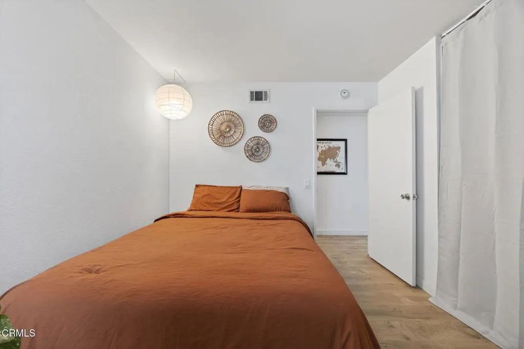 20-web-or-mls-UpmarketMedia-262WVi-067